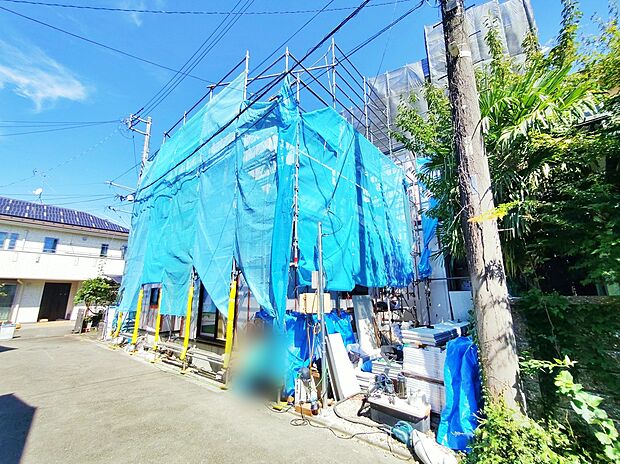 【【現地外観写真】】住宅性能評価で耐震等級3(最高等級)を取得!お客様を守る大切な住宅だからこそ、第三者の検査を受けて安心して住んでいただける住宅をご案内させて頂きます。