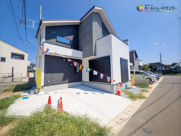 嬉しい設備仕様♪
食洗機、浴室暖房乾燥機、水廻り集中設計、全洋室、WIC×2、リビング収納×2、リネン庫、駐車2台可能等♪