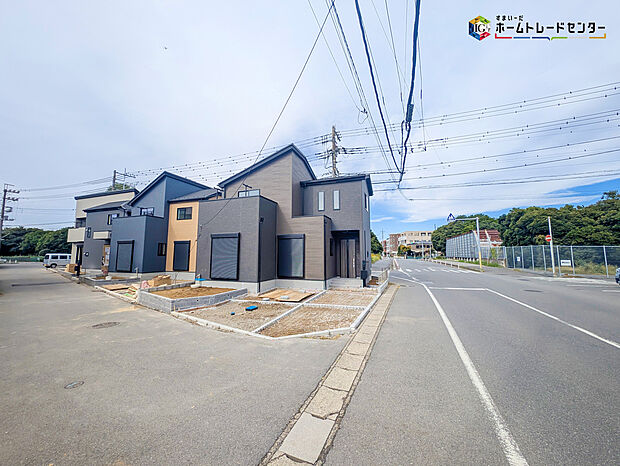 2025年10月完成！
平日・お仕事帰りなど、いつでもご案内致します！
お気軽にお問い合わせ下さい。