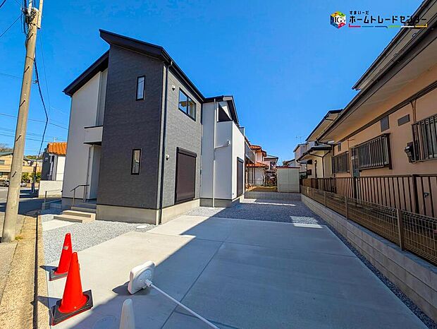 嬉しい設備仕様♪
角地、浴室乾燥機、全洋室、納戸、WIC×2、SIC、ワイドバルコニー、庭、駐車2台可能等♪