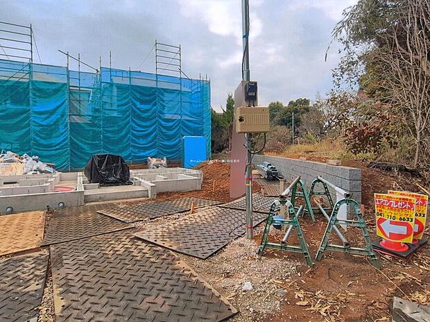 嬉しい仕様がたくさん!
全洋室、水廻り集中設計、フリーコーナー、WIC、パントリー、ホール物入、ワイドバルコニー、駐車2台可能等!