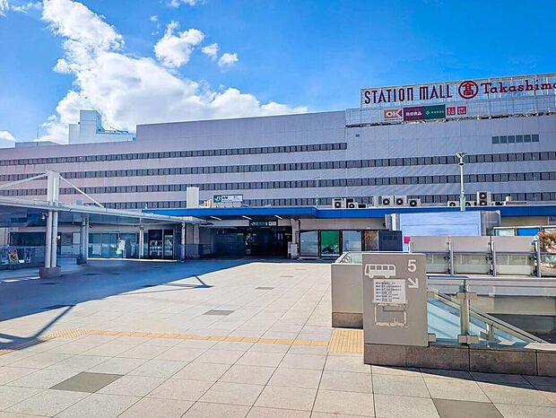 「三間」バス停まで徒歩8分、JR常磐線・東武野田線「柏」駅までバス乗車約11分！
（自転車で約9分）