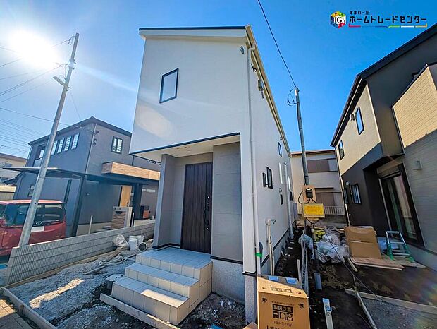 【現地外観写真】安心の「住宅性能評価」取得物件！
耐震等級3！地震に強い家！
国土交通大臣認定の第三者機関による厳重なチェックを行い、安心・安全な新築一戸建てを提供します。