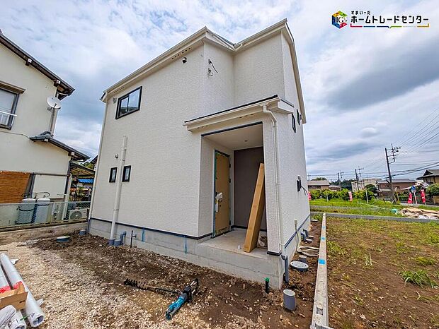【現地外観写真】安心の「住宅性能評価」取得物件！
耐震等級3！地震に強い家！
国土交通大臣認定の第三者機関による厳重なチェックを行い、安心・安全な新築一戸建てを提供します。