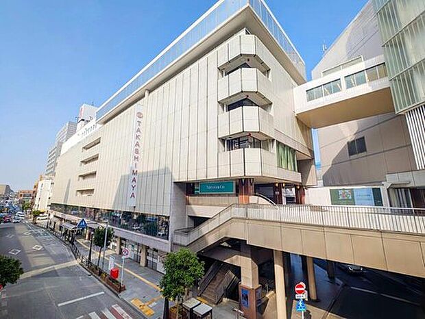 柏高島屋(約1,300m)