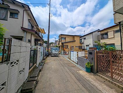 前面道路含む現地写真