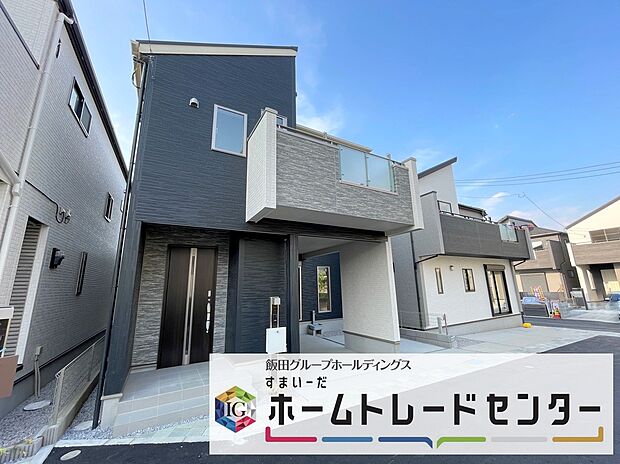 ◆2階の各居室にはそれぞれ収納を完備！しっかりとした容量のスペースを確保しているので、お部屋は美しい空間を保てますね♪