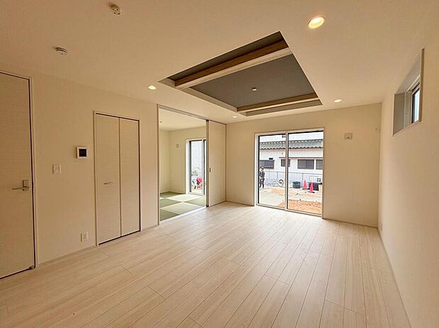 ◆LDKはご家族みんなが揃う大切な空間です♪テーブルやソファ、カーテン選び、レイアウトを考えるのも楽しいですね♪笑顔溢れる楽しい暮らしをイメージしながらご見学ください♪