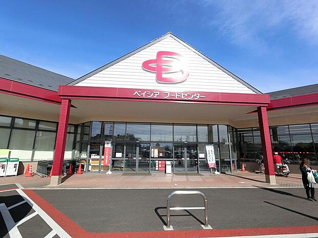 ベイシア上尾平塚店まで450m 徒歩6分