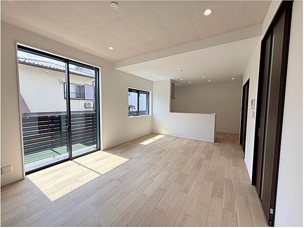 ◆LDKはご家族みんなが揃う大切な空間です♪テーブルやソファ、カーテン選び、レイアウトを考えるのも楽しいですね♪笑顔溢れる楽しい暮らしをイメージしながらご見学ください♪