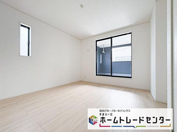◆居室のサッシにはペアガラスを採用、高い断熱性による省エネと結露対策に有効です。室内を快適な空間に代えてくれます。現地の通風や採光も実際にご確認下さいませ。