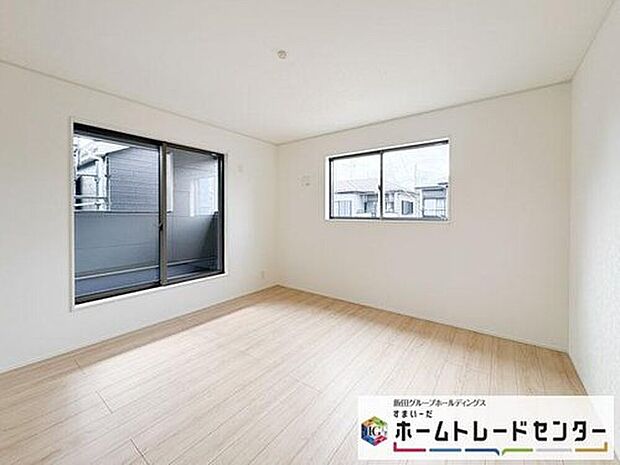 ◆居室のサッシにはペアガラスを採用、高い断熱性による省エネと結露対策に有効です。室内を快適な空間に代えてくれます。現地の通風や採光も実際にご確認下さいませ