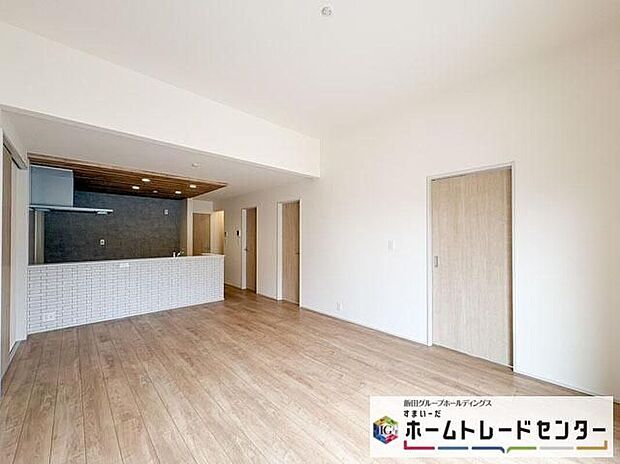 ◆LDKはご家族みんなが揃う大切な空間です♪テーブルやソファ、カーテン選び、レイアウトを考えるのも楽しいですね♪笑顔溢れる楽しい暮らしをイメージしながらご見学ください♪