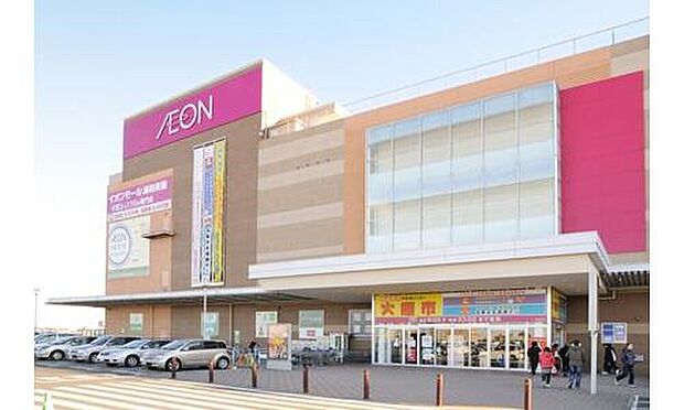 イオンモール浦和美園（約1,600m）