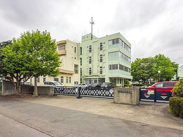 さいたま市立植水中学校（約1,320m）