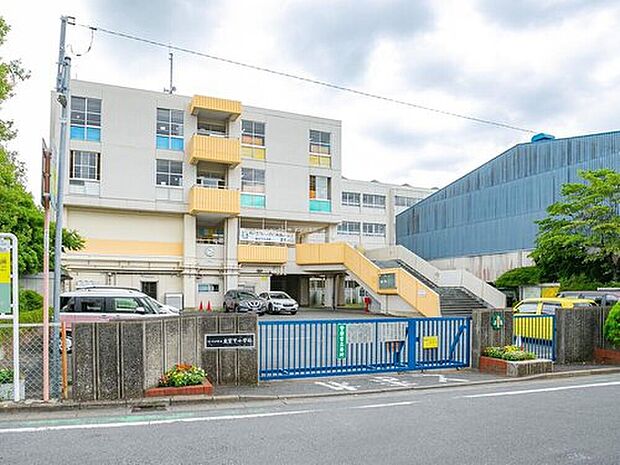 さいたま市立東宮下小学校（約340m）