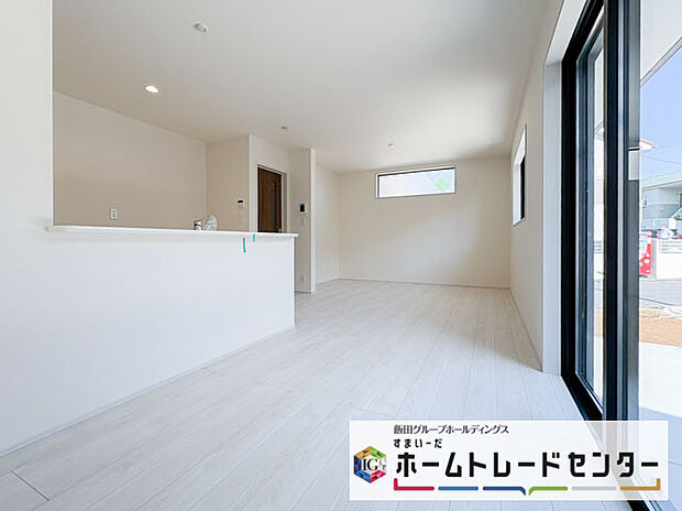 【リビングルーム】リビングルーム