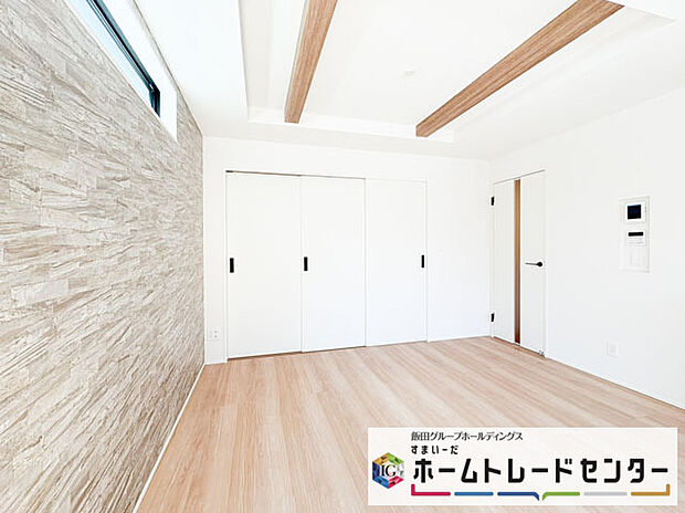 【リビング】◆LDKはご家族みんなが揃う大切な空間です♪テーブルやソファ、カーテン選び、レイアウトを考えるのも楽しいですね♪笑顔溢れる楽しい暮らしをイメージしながらご見学ください♪