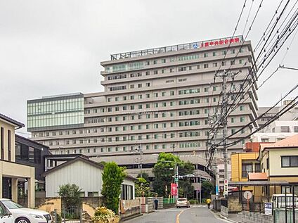 医療法人社団愛友会上尾中央総合病院 1300m(徒歩17分・自転車6分)