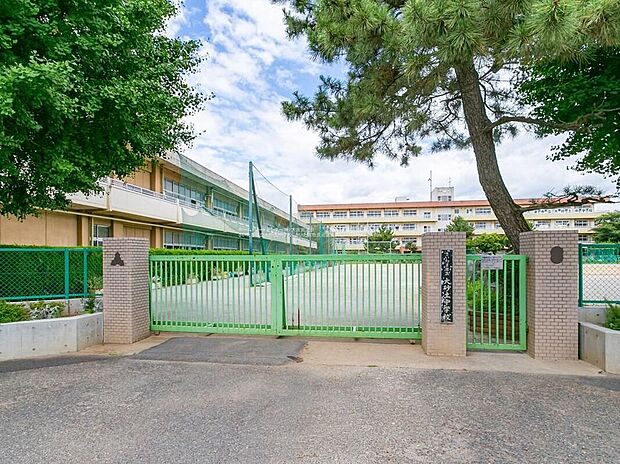 さいたま市立大砂土中学校（約770m）
