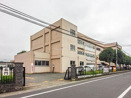 上尾市立上平小学校 480m(徒歩6分)