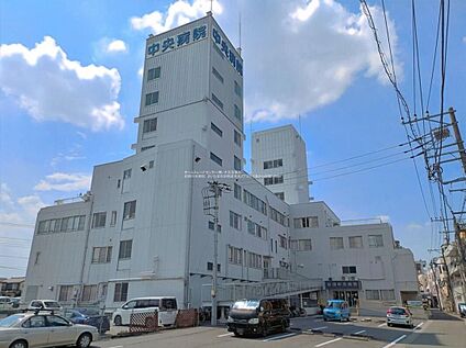 慈弘会岩槻中央病院 1400m (徒歩18分・自転車6分)