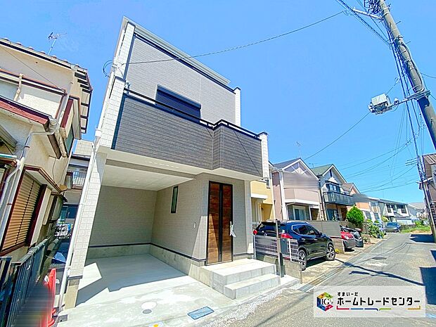 限定1棟 新築分譲住宅!ビルトインガレージ付、3階建て住宅です☆
飯田グループでの現地見学会は開催しておりません!ご見学ご希望の際は、事前にお問い合わせ頂くとスムーズです☆