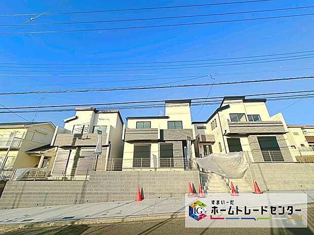 東急田園都市線「江田」駅まで徒歩１１分！
全３棟　新築分譲住宅☆
お気軽にお問い合わせください♪