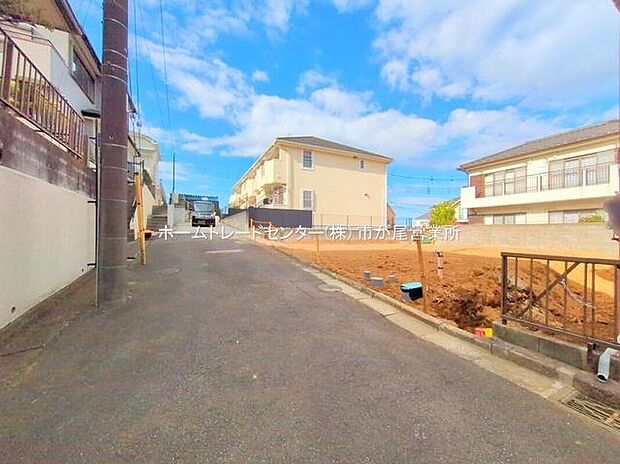 閑静な住宅街に立地します☆
「ユーコープ」や「ローソン」、郵便局が徒歩12分圏内に揃います♪