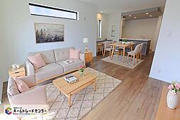 小田急小田原線「読売ランド前」駅 徒歩11分
