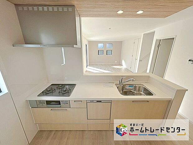 【【24時間換気システム】】新鮮な空気を取り込むことはもちろん、ハウスダストやダニ、カビ、アレルゲン、湿気も排気できるため、健康な暮らしを保てます。