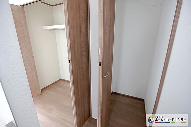 【リビング収納】リビングには収納がございます☆
散らかりがちなリビングがスッキリ片付きます☆