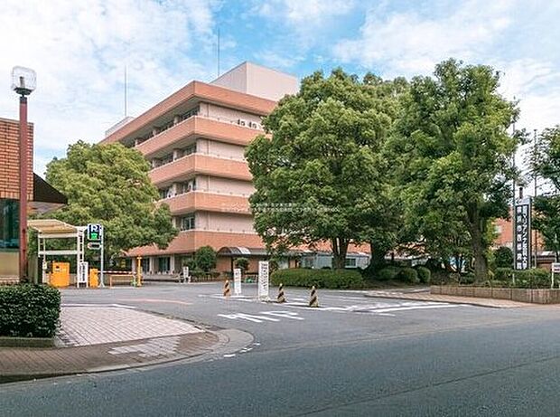 聖マリアンナ医科大学横浜市西部病院（約1,000m）
