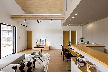 現地モデルハウス内観