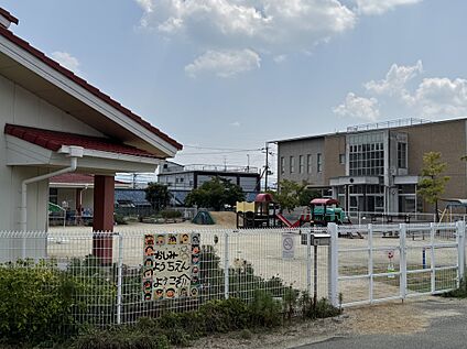 忍海小学校附属幼稚園 500ｍ(徒歩6分)