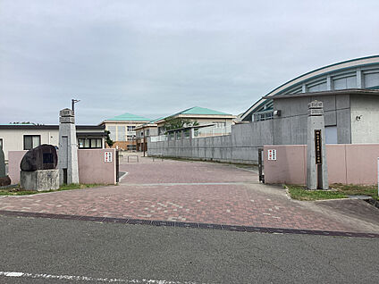 郡山市立行健第二小学校 現地から1500m。(徒歩19分。(最長))