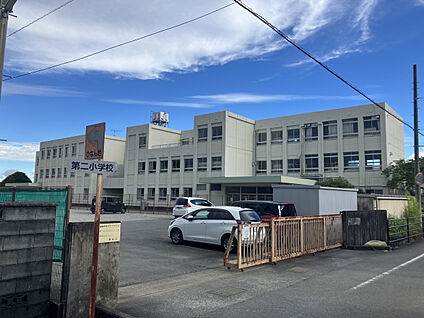 島田第二小学校 現地から700m～710m。(徒歩9分。(最長))