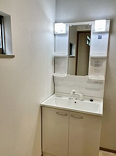 シャワー水栓付き洗面台