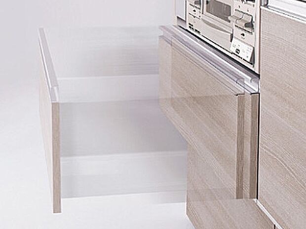 【キッチン(イメージ画像)】キッチンキャビネットは収納抜群!サイレントレール・閉まる直前に引き出しをゆっくり引き込み、静かに閉まるダンパー機構付きレール。※イメージの為実際と異なる場合があります。