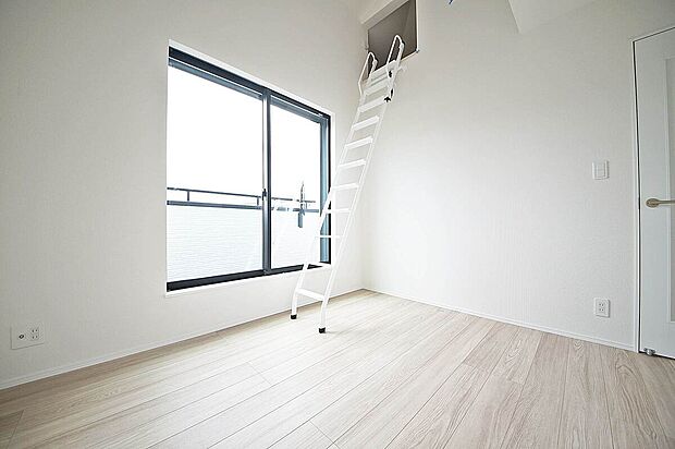 全居室二面採光でどのお部屋も風通し良好、気持ち良くお過ごしいただけます