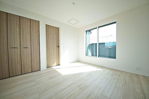 全居室2面採光、収納スペース付きの暮らしやすい設計プラン