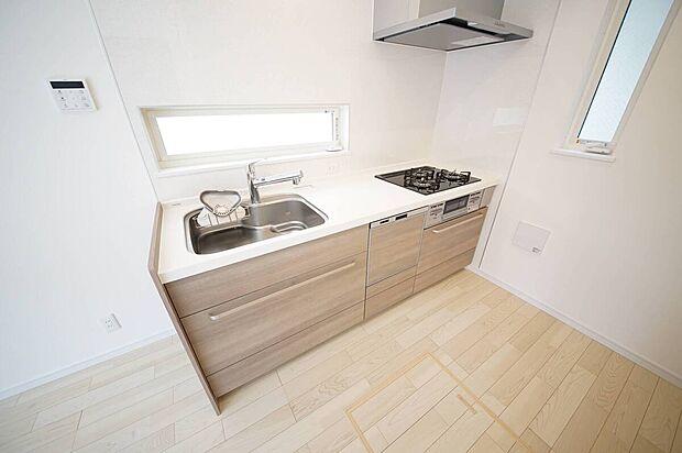 【キッチン】壁付タイプのキッチンならお料理に集中出来ます