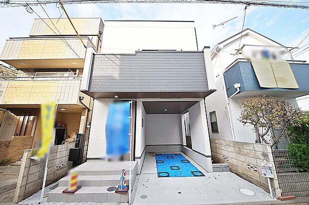 【外観】中学校・コンビニ、スーパー、ドラッグストア、郵便局等徒歩10分圏内