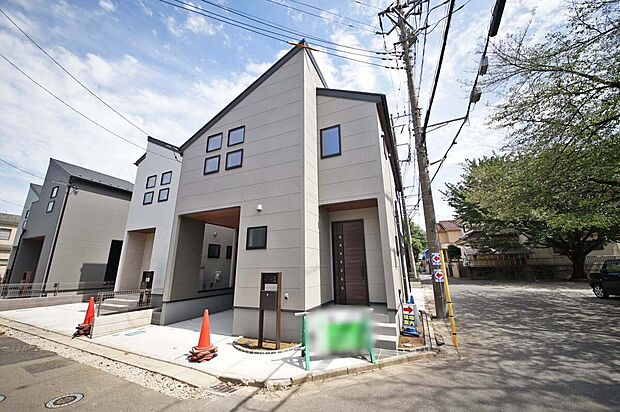 【外観】(1号棟)次世代に渡って住み継げる安心の長期優良住宅