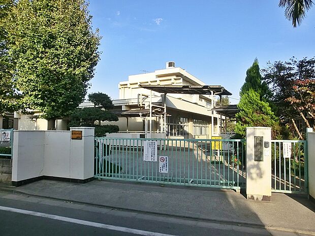 小山小学校