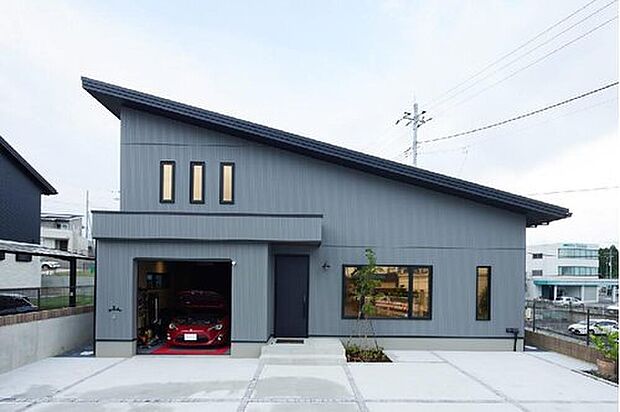 【建築実例/ガレージハウス】休日を謳歌するためのガレージハウス