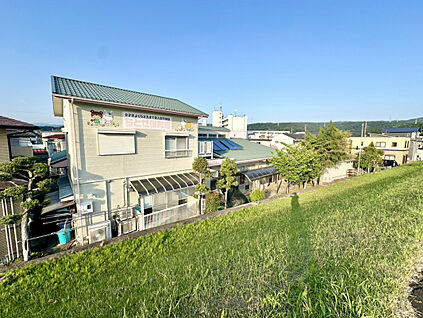 ちとせ保育園 945m