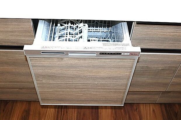 【食器洗浄機(同一仕様）】奥様のご負担軽減の強い味方も標準仕様となっております♪