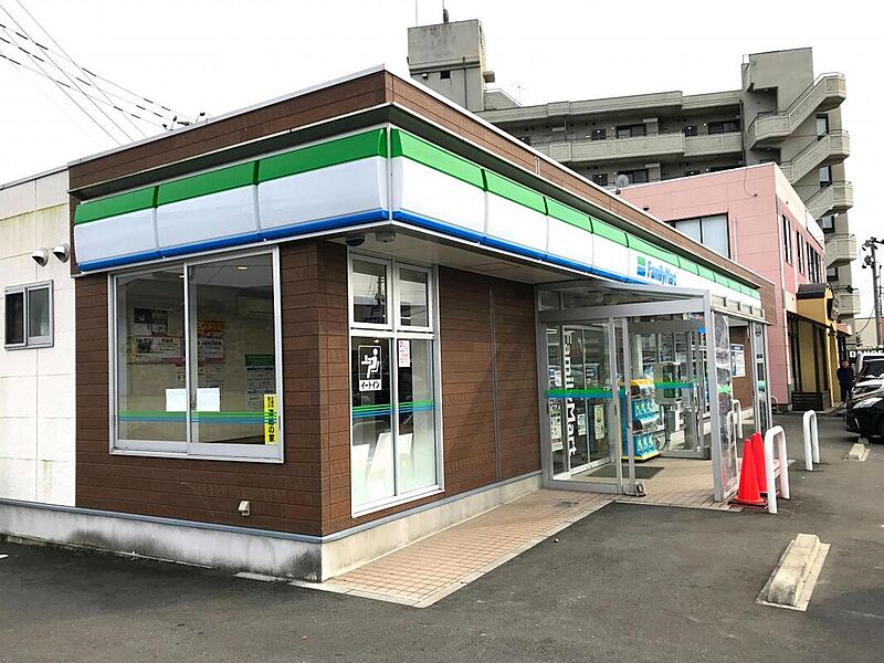 【買い物】ファミリーマート　古川稲葉店