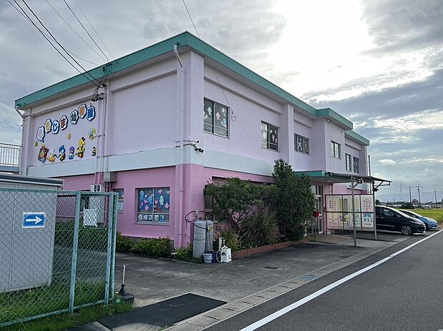 百島幼稚園(約550m)